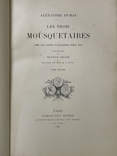 Alexandre DUMAS : 

Les trois mousquetaires;...