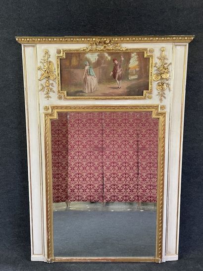 Trumeau en bois et stuc doré et laqué, avec...