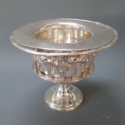 Set of silver plated metal including a champagne...