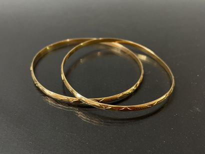 Pair of bracelets in gold 750°/00

weight...