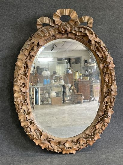 Grand miroir ovale, cadre en bois naturel...