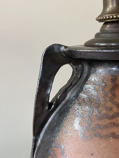 CIBOURE

Pierced stoneware lamp, storks decoration.

H....