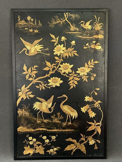Panel in boiled cardboard lacquered and gilded...