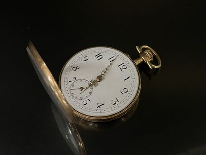 
Pocket watch in gold 750°/00, engraved decoration...