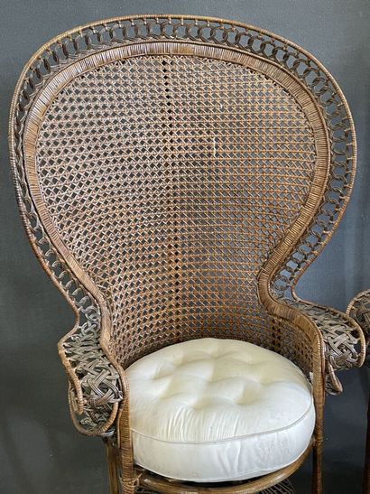 Pair of wicker armchairs with high rounded...