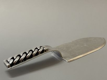 Jean DESPRES (1889-1980)

Serving shovel...