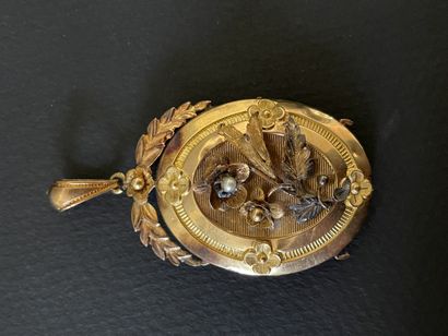 Pendant souvenir in gold 750°/00, thick glass...