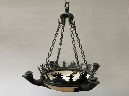Chandelier in alabaster and patinated bronze...
