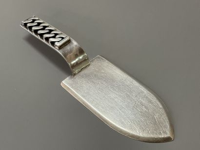 Jean DESPRES (1889-1980)

Serving shovel...
