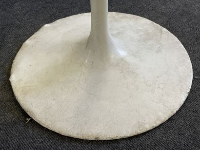Eero SAARINEN (1910-1961) for KNOLL INTERNATIONAL.

Suite...
