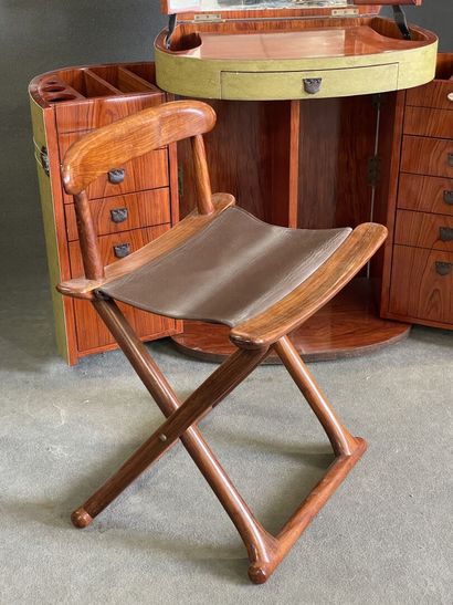 STARBAY.

Light green liner vanity, in mahogany...