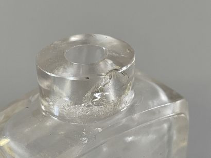Snuffbox in rock crystal, carved decoration...
