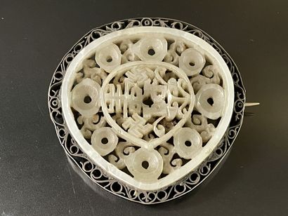 Large brooch in white jadeite carved and...