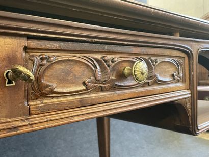 Art nouveau work in the taste of Gauthier-Poinsignon

Wooden...