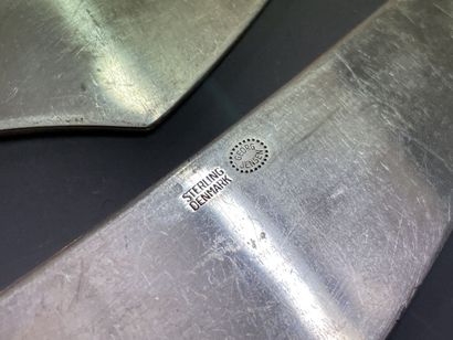 Georg Jensen - 

Eight large and four small...