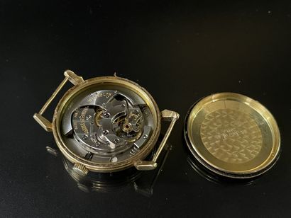 JAEGER-LECOULTRE.

Yellow gold men's wristwatch...