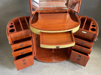 STARBAY.

Light green liner vanity, in mahogany...