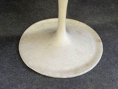 Eero SAARINEN (1910-1961) for KNOLL INTERNATIONAL.

Suite...