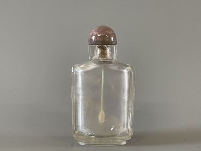 Snuffbox in rock crystal, carved decoration...