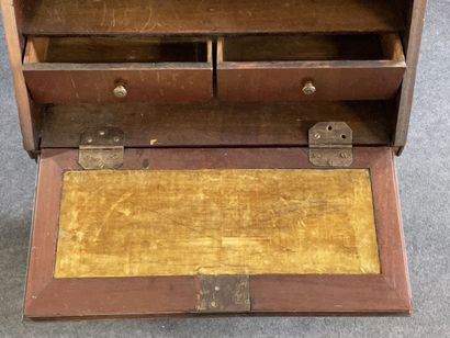 Mahogany and mahogany veneer soft bill, retractable...