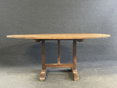 Oval dining room table type vigneronne, with...