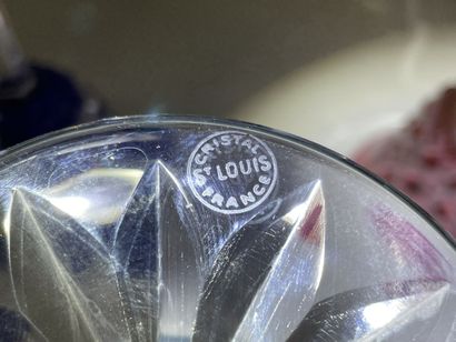SAINT LOUIS 

Six colored crystal wine glasses....