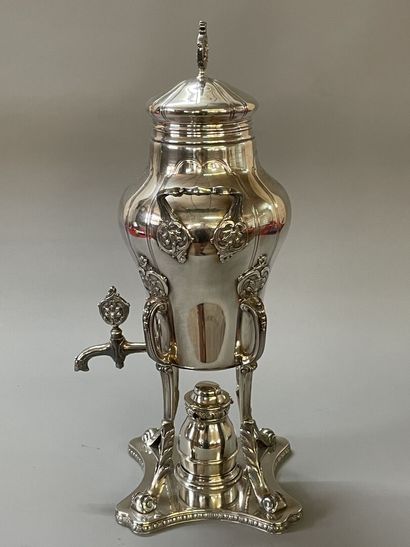 Samovar in silver plated metal

H. 46 cm...