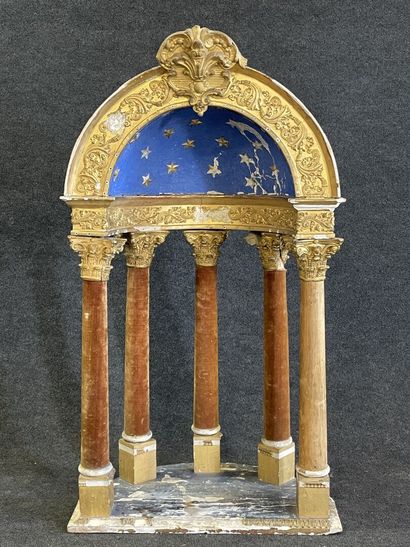 Niche forming an altarpiece, altar facing,...