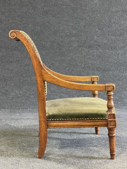 Child's armchair 

Directoire style. 

H....