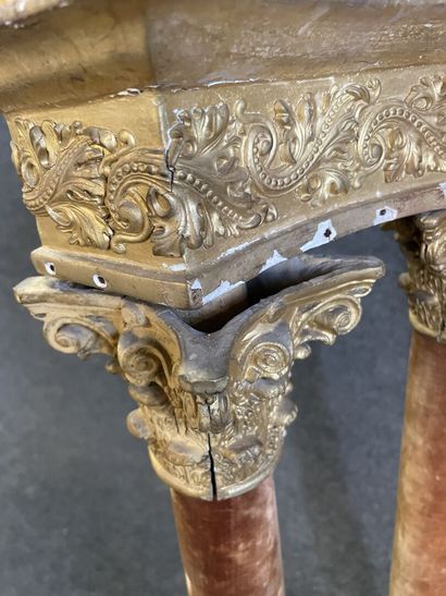 Niche forming an altarpiece, altar facing,...