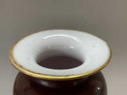 Maison GIROUX Opaline vase decorated with...