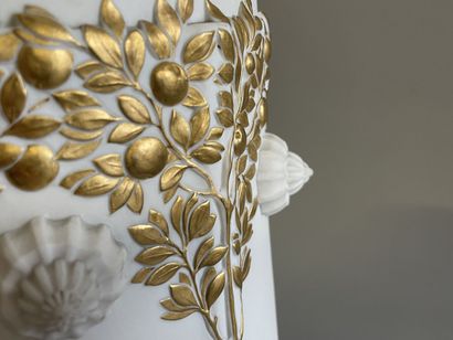 Manufacture de Sèvres:

Socle pour la grande...