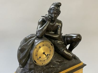 Neapolitan clock in patinated bronze and...