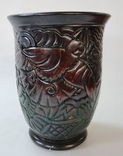 Géo CONDE (1891-1980) et MOUGIN, Nancy

Vase...