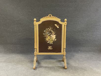 Carved and gilded wood fire screen, tapestry...