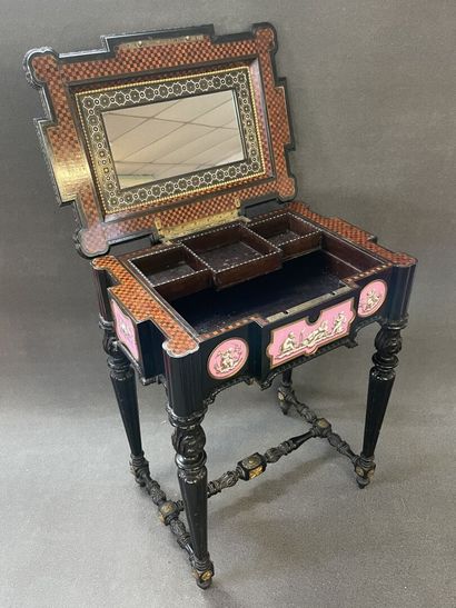 Alphonse GIROUX: working table set with pink...