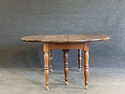 Large mahogany table, six Jacob legs

Restoration...