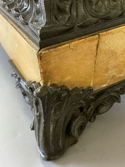 Neapolitan clock in patinated bronze and...
