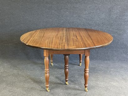 Large mahogany table, six Jacob legs

Restoration...