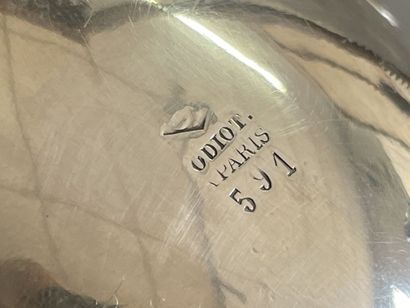 Paire de salerons double en argent, richement...