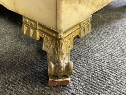 Marble and bronze column with swivel top....