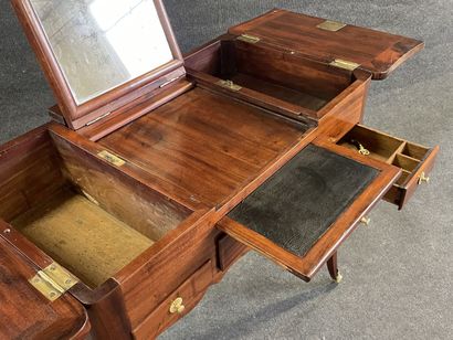 Dressing table in solid mahogany, 
Louis...