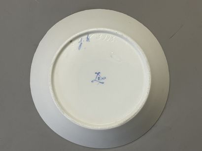 SEVRES XVIII°: 
Set of three litron cups...