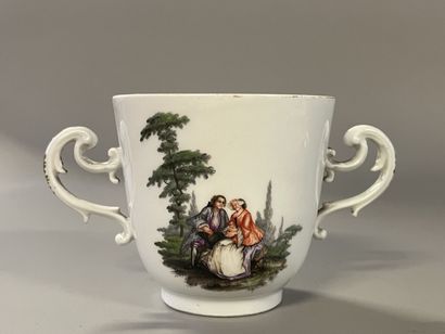 MEISSEN 18TH CENTURY
Porcelain cup with its...
