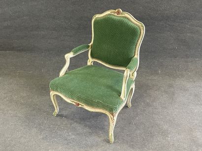 Carved and lacquered wood armchair, Queen...