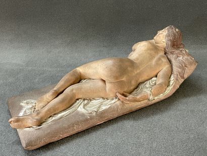 Joseph FÉLON (1818-1897). 
Femme nue allongée....