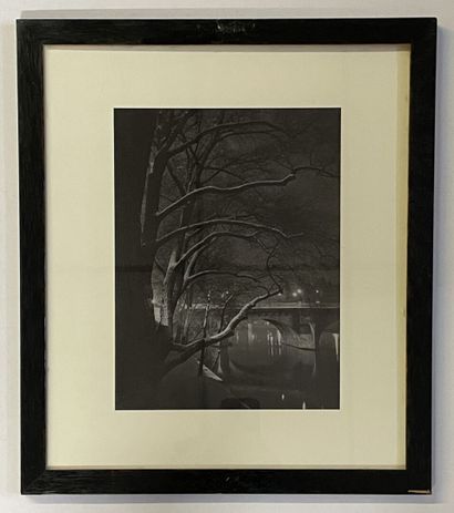 BRASSAI (1889-1984) (Gyula Halasz, dit) 
Autoportrait,...