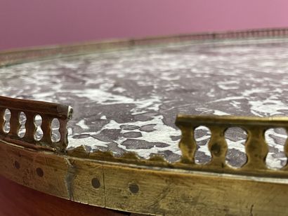 Hot water bottle table Louis XVI period
H....