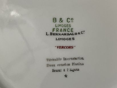BERNARDAUD à Limoges, Service Vercors avec...