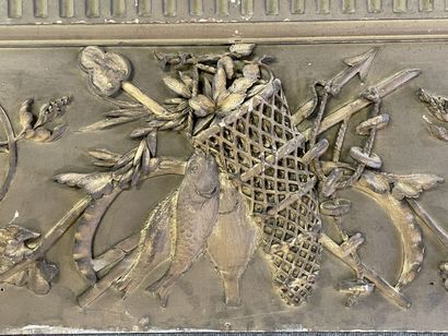 Element of wood carved, relief of fishing...